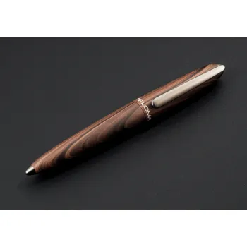 Diplomat Füllhalter Aero Black Forest 14KT