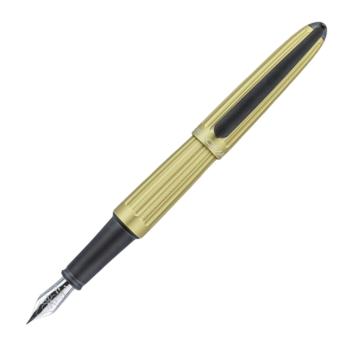 Diplomat Füllhalter Aero champagner