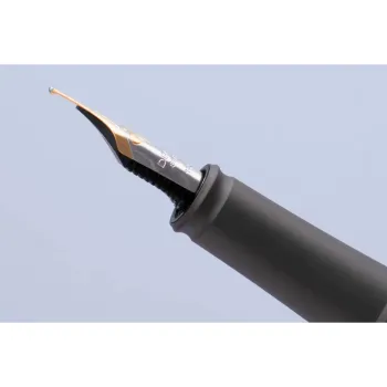 Diplomat Füllhalter Aero Rhomb 14KT