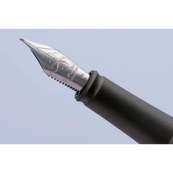 Preview: Diplomat Füllhalter Aero Rhomb