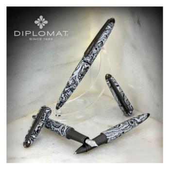 Diplomat Füllhalter Aero volute 14KT