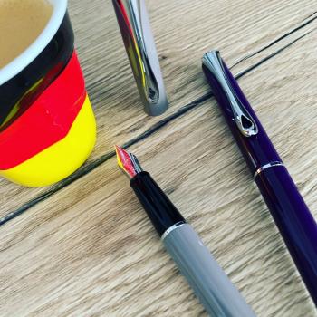 Diplomat Kugelschreiber Traveller deep purple easyFlow