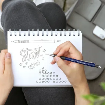 Preview: Faber-Castell Druckbleistift Grip 1347 0.7mm navy blue