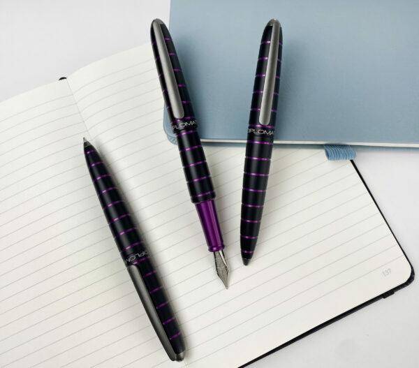 Diplomat Füllhalter Elox ring schwarz lila 14 kt