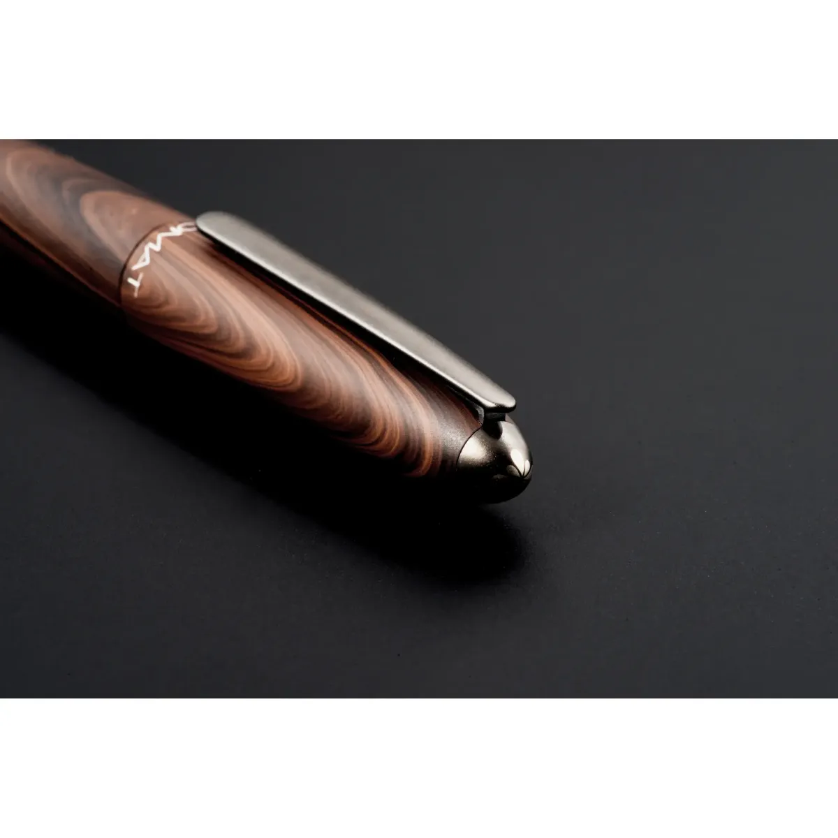 Diplomat Füllhalter Aero Black Forest