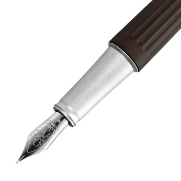 Diplomat Füllhalter Aero braun