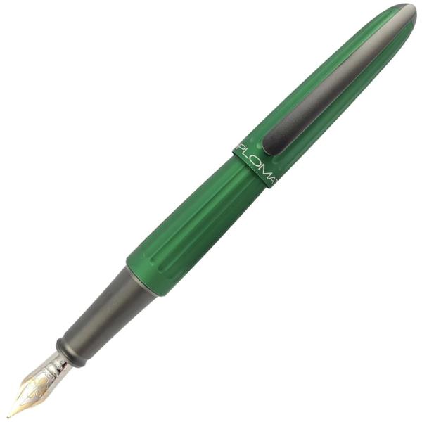 Diplomat Füllhalter Aero grün 14KT