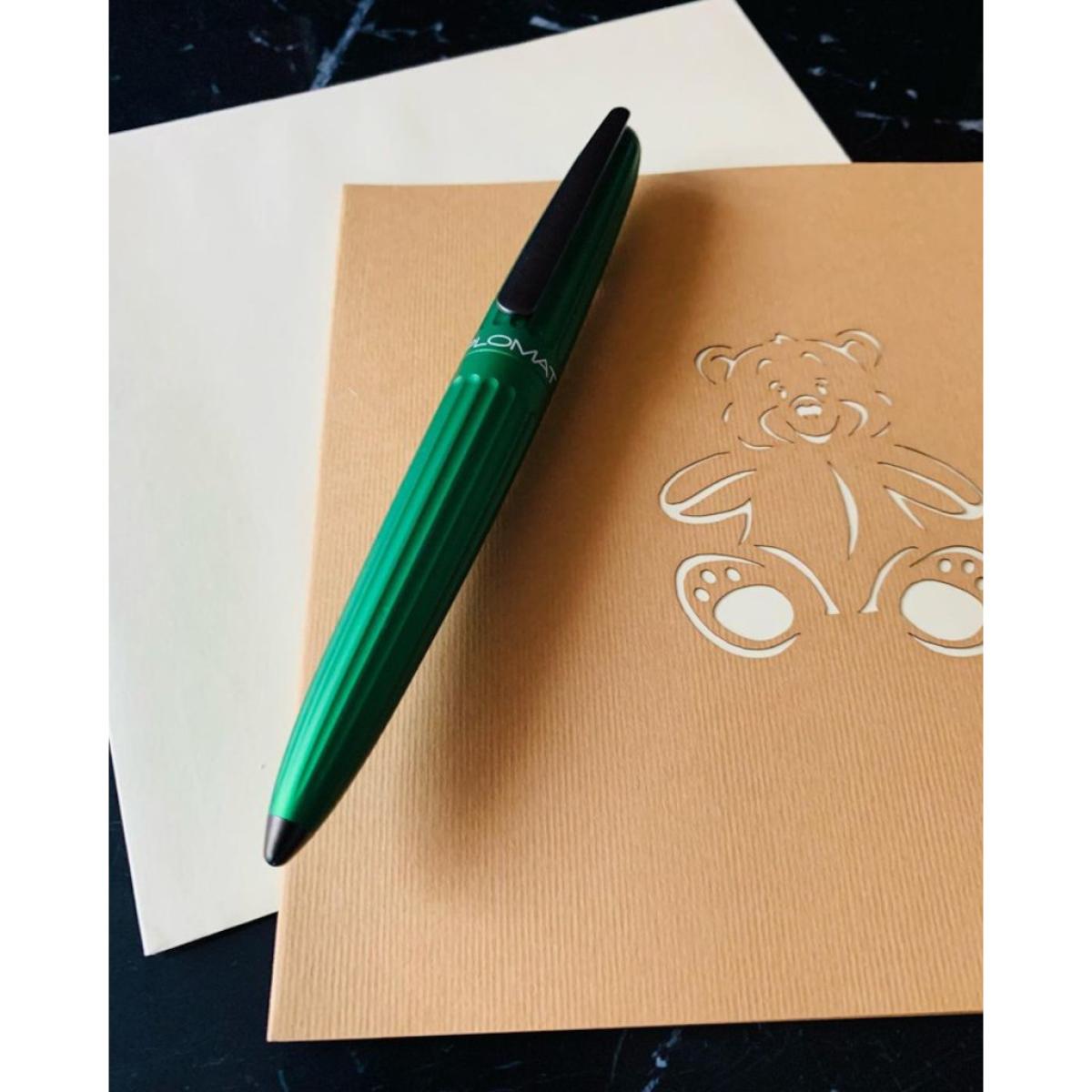 Diplomat Füllhalter Aero grün