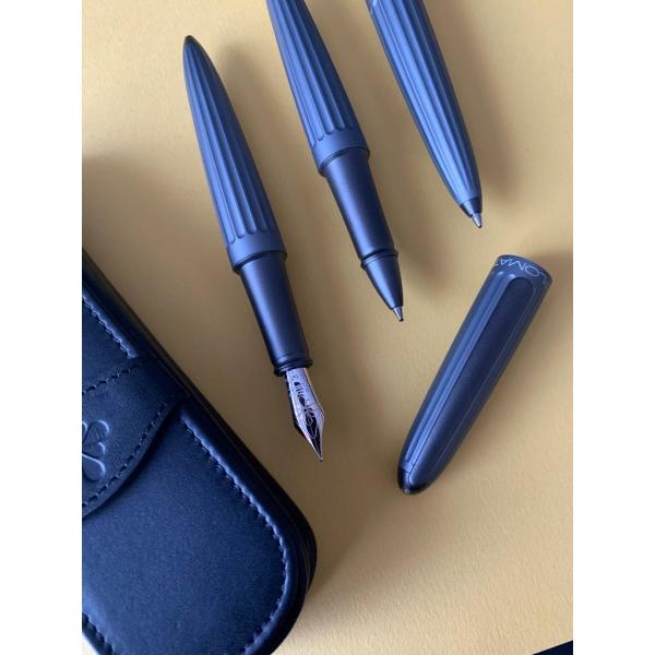 Diplomat Füllhalter Aero grau 14KT