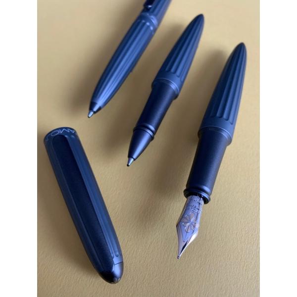 Diplomat Füllhalter Aero grau