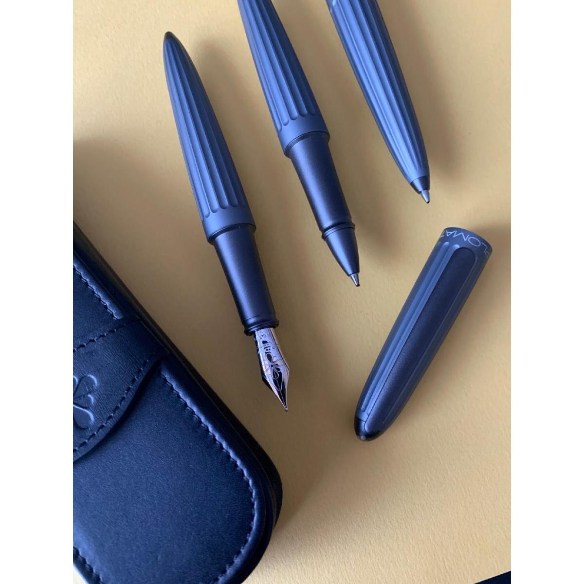 Diplomat Füllhalter Aero grau