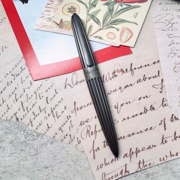 Diplomat Füllhalter Aero oxyd messing 14KT