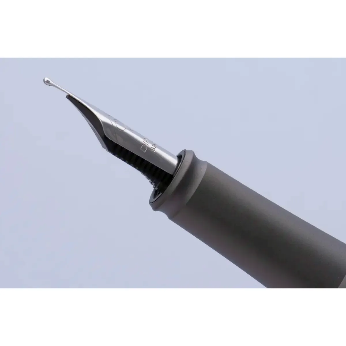 Diplomat Füllhalter Aero Rhomb