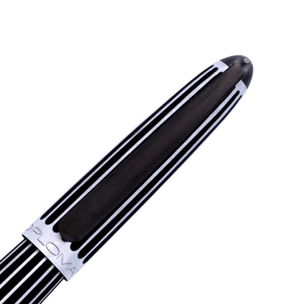 Diplomat Füllhalter Aero "stripes black"