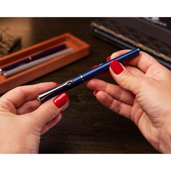 Diplomat Füllhalter Traveller navy blue