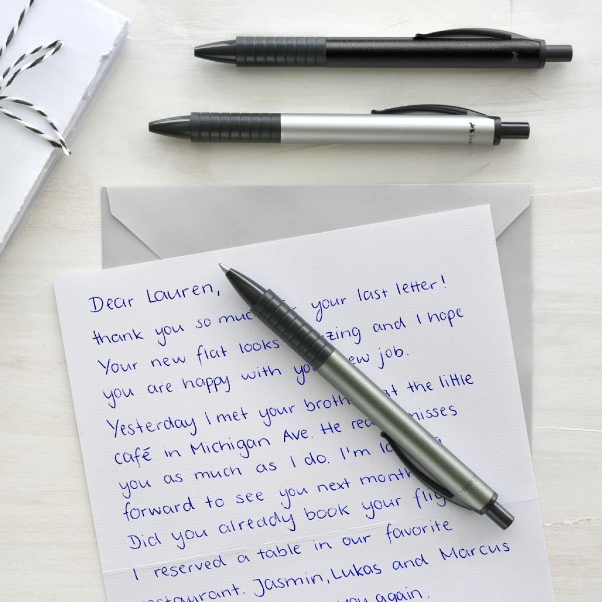 Faber-Castell Kugelschreiber Basic M silber