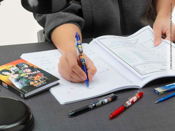 Pilot Tintenschreiber Frixion Ball Clicker 0,7 M rot Limited-Edition Naruto Shippuden